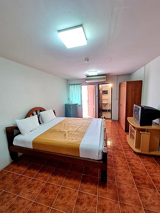 Thanasap Mansion - Apartment for Rent