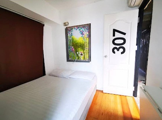 Condo · Bang Rak, bangkok — photo 1