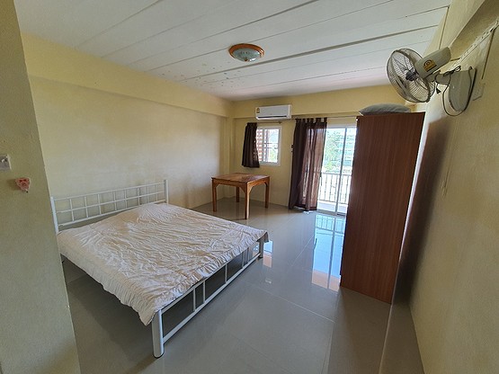 Condo — photo 5