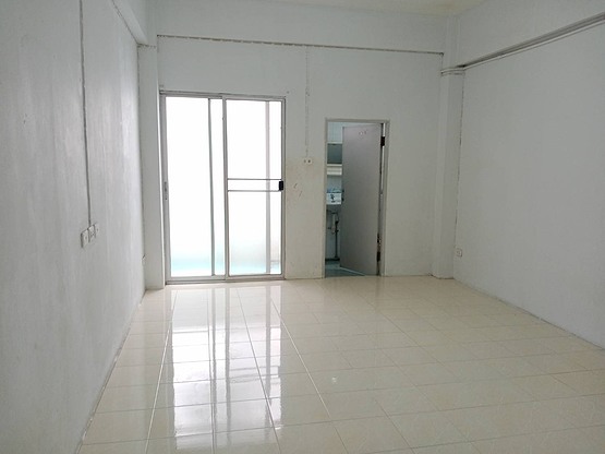 Condo · Phra Pradaeng — photo 4