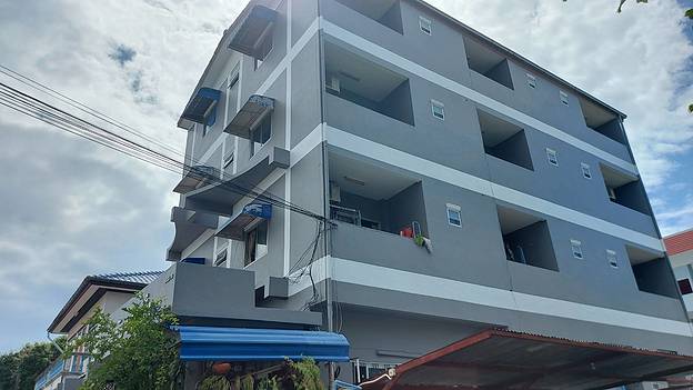 Condo · Bang Phli — photo 1