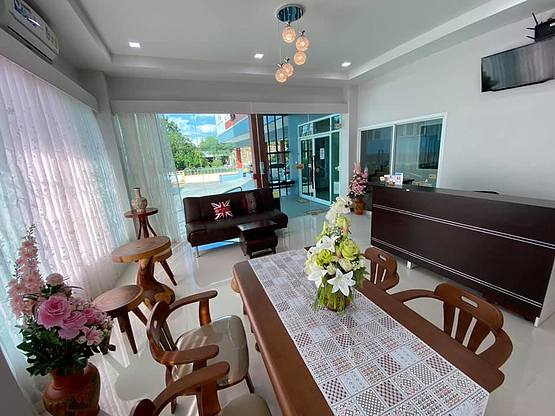 Condo — photo 3