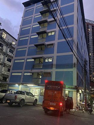 Condo · Phra Khanong, bangkok — photo 2