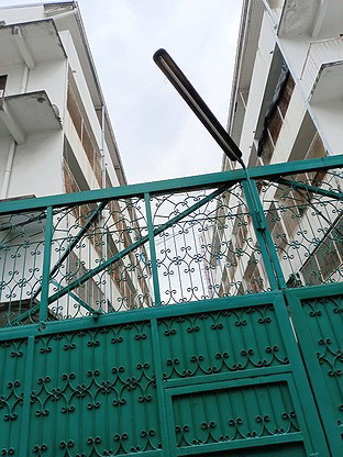 Condo · Pom Prap Sattru Phai, bangkok — photo 2