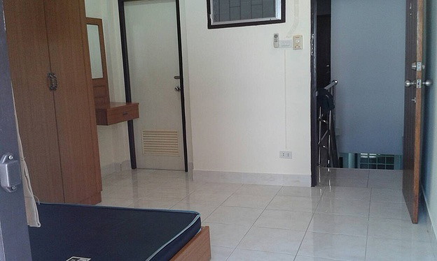 Condo · bangkok — photo 2
