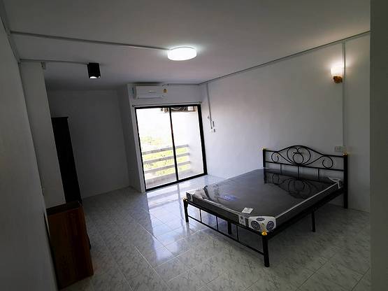 Condo · Mueang Nonthaburi — photo 1