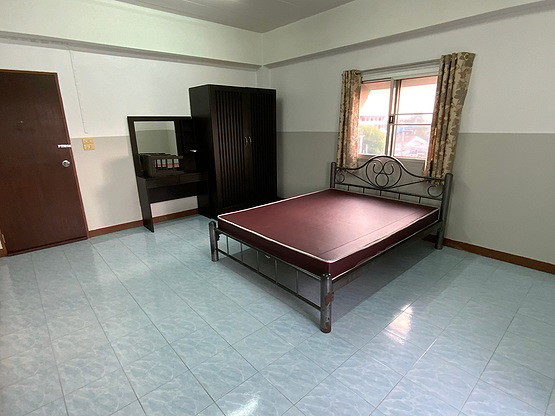 Condo — photo 5