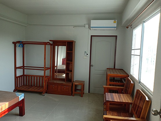 Condo — photo 4