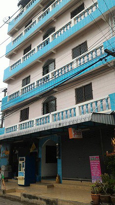 Condo — photo 2
