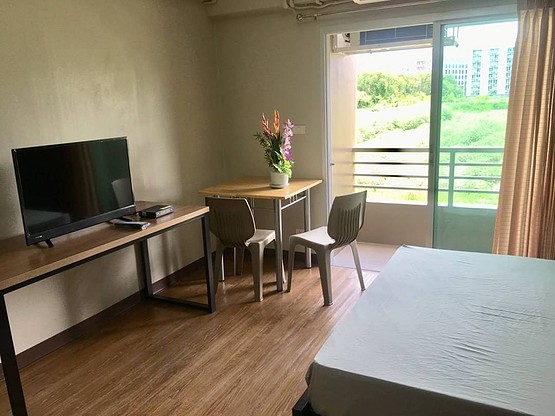 Condo · Huai Khwang, bangkok — photo 3