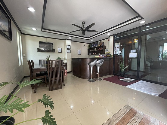 Condo — photo 3