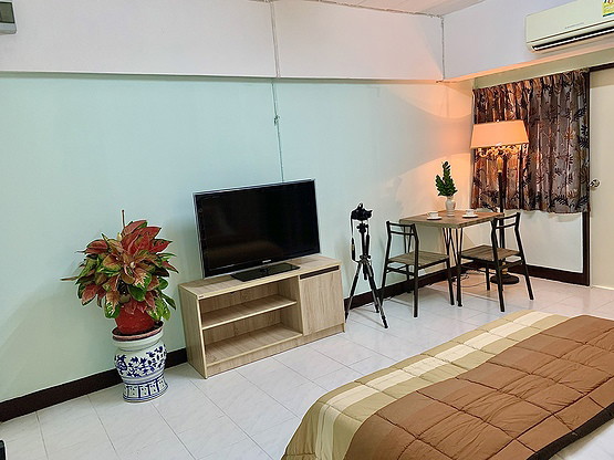 Condo · Mueang Nonthaburi — photo 2