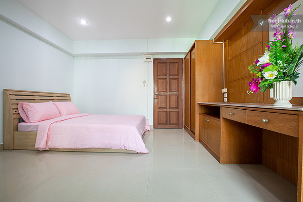Condo · Huai Khwang, bangkok — photo 5