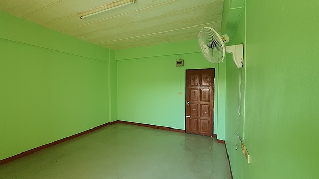 Condo — photo 3
