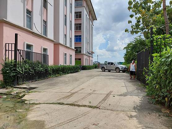 Condo — photo 4
