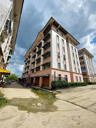 Condo — photo 2