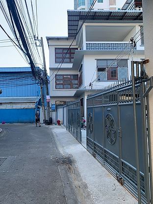 Condo · Thon Buri, bangkok — photo 2