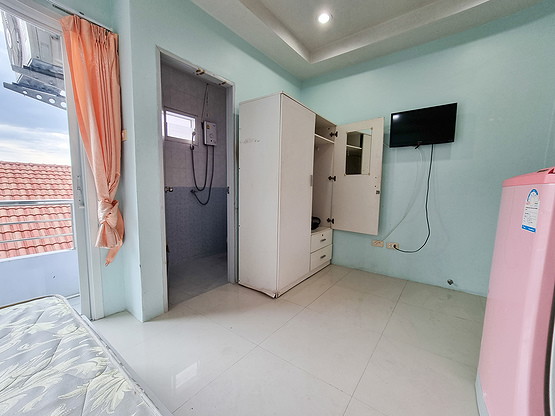 M House Apartment — photo 2