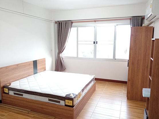 Condo · Khlong San, bangkok — photo 3