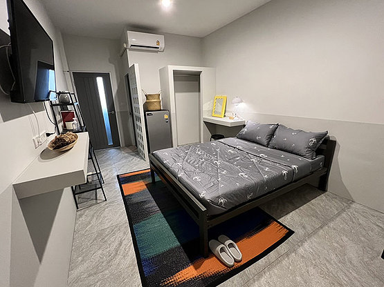 Condo — photo 2