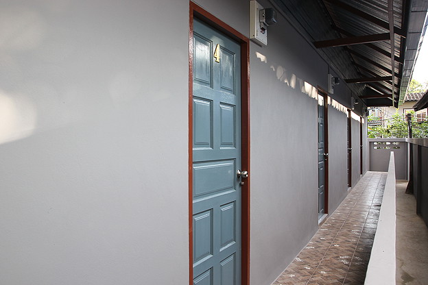 Condo · Phra Khanong, bangkok — photo 2