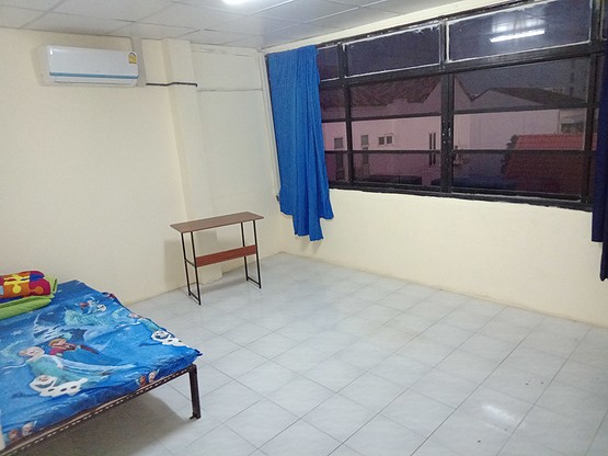 Condo · Huai Khwang, bangkok — photo 5