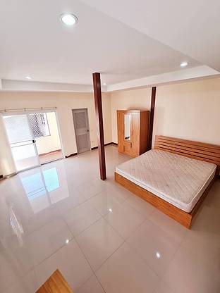 Condo · Mueang Nonthaburi — photo 2