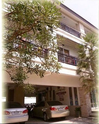 Condo — photo 2