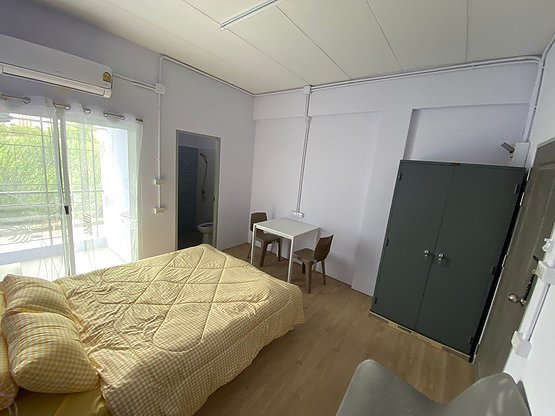 Condo — photo 2