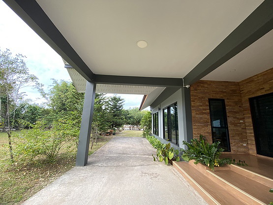 Condo — photo 3