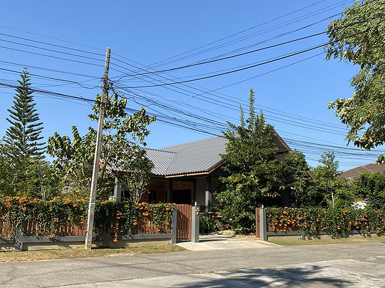 Condo — photo 2