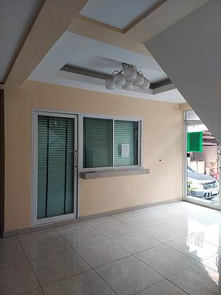 Condo · Huai Khwang, bangkok — photo 5