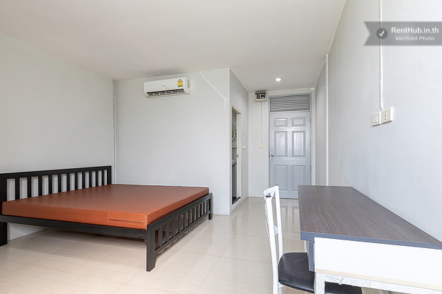Condo — photo 3