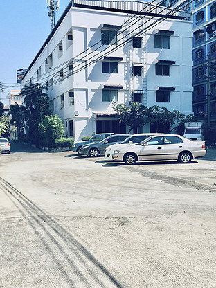 Condo · Bang Na, bangkok — photo 1