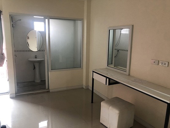 Condo · Bang Lamung, chon_buri — photo 5