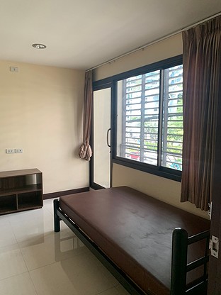 Condo · Khlong San, bangkok — photo 1