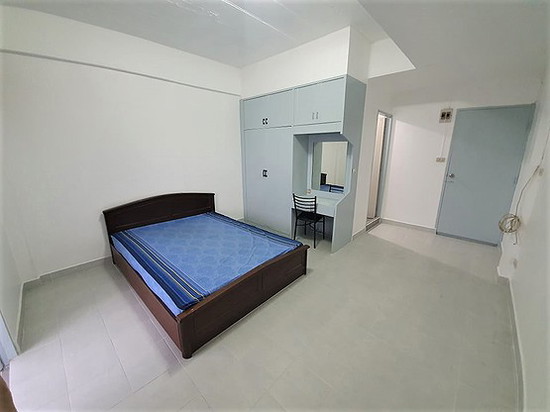 Rung Urai Apartment - Apartment for Rent