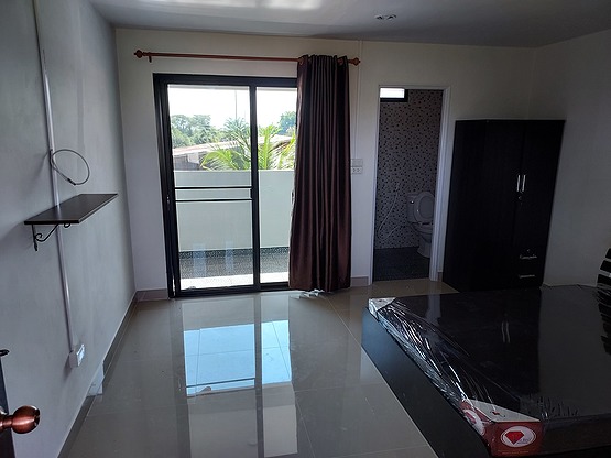 Condo — photo 3