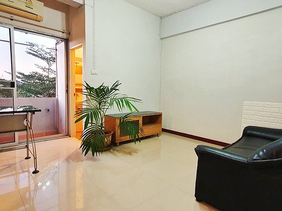 Condo · Phra Khanong, bangkok — photo 4