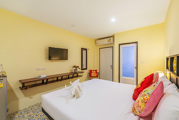 Condo · Mueang Phuket, phuket — photo 2