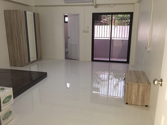Condo — photo 5