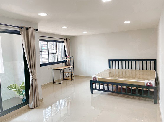 Condo — photo 5