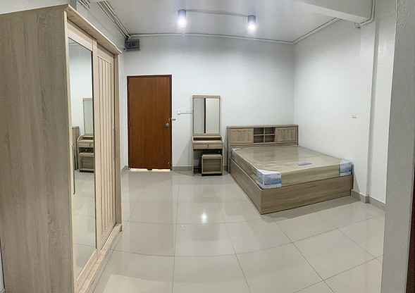 Condo · Huai Khwang, bangkok — photo 5