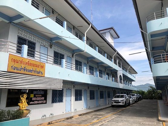 Condo · Mueang Chon Buri, chon_buri — photo 3