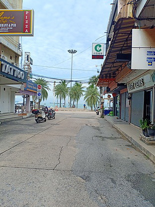 Condo · Bang Lamung, chon_buri — photo 4