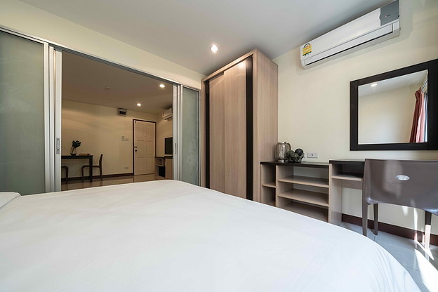 Condo · Khan Na Yao, bangkok — photo 2