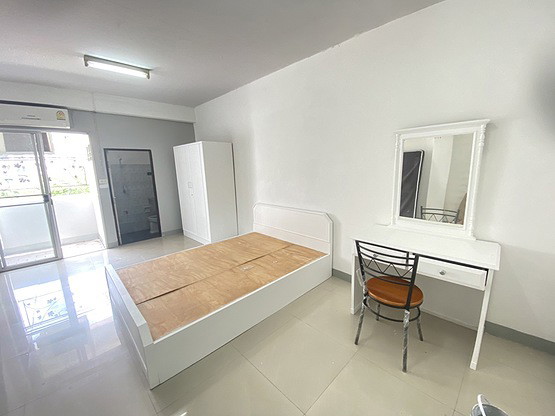 Condo · bangkok — photo 1