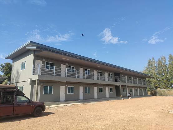 Condo — photo 1