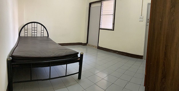 Condo · Bangkok Noi, bangkok — photo 1