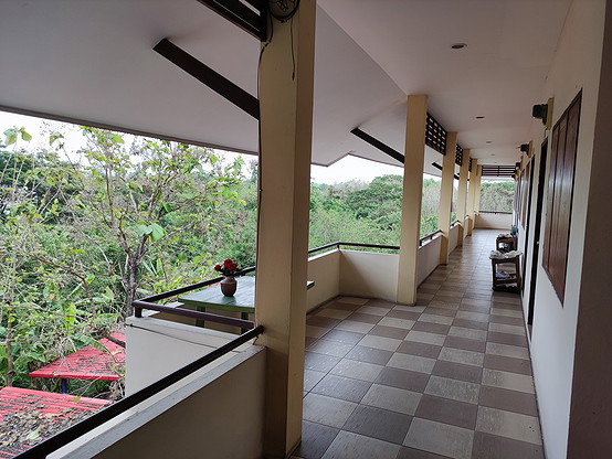 Condo — photo 1